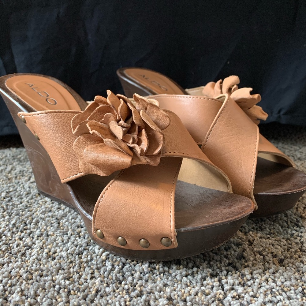 ALDO wedges